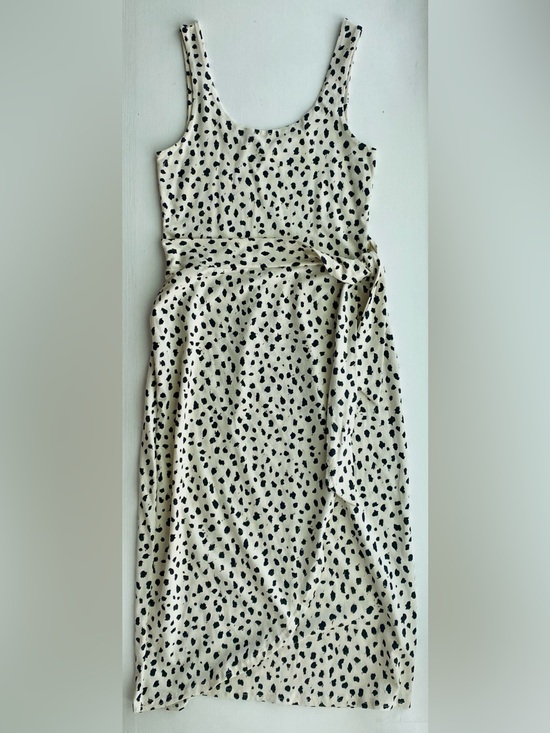 Pact Dresses & Skirts - *LIKE NEW* Pact Organic Cotton-blend Midi Wrap Dress with Black Spot Print